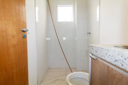 Apartamento para alugar com 38m², 2 quartos e sem vagaBanheiro