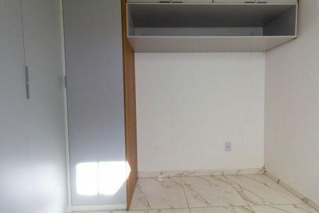 Quarto 1 de apartamento para alugar com 2 quartos, 38m² em Vila Carrão, São Paulo