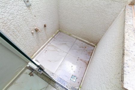 Apartamento para alugar com 38m², 2 quartos e sem vagaQuintal