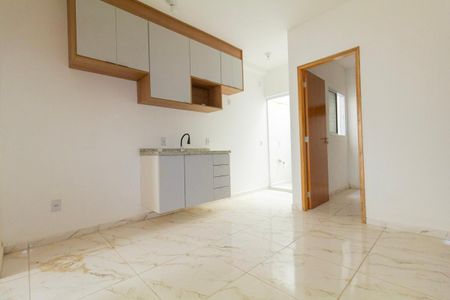 Sala e Cozinha de apartamento para alugar com 2 quartos, 38m² em Vila Carrão, São Paulo