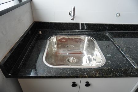 Apartamento para alugar com 64m², 2 quartos e 1 vagaCozinha e Área de Serviço