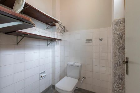Apartamento à venda com 77m², 2 quartos e 1 vagaBanheiro de serviço