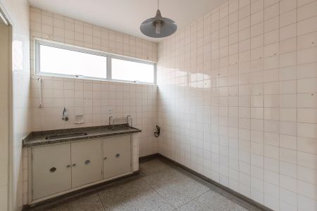 Apartamento à venda com 77m², 2 quartos e 1 vagaCozinha