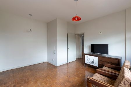 Apartamento à venda com 77m², 2 quartos e 1 vagaSala