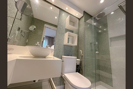 Apartamento para alugar com 80m², 2 quartos e 2 vagas Apartamento para alugar com 80m², 2 quartos e 2 vagasBanheiro Suíte 2