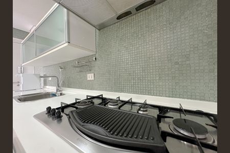 Apartamento para alugar com 80m², 2 quartos e 2 vagas Apartamento para alugar com 80m², 2 quartos e 2 vagasCozinha