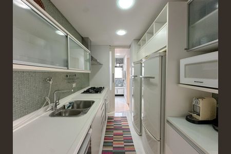 Apartamento para alugar com 80m², 2 quartos e 2 vagas Apartamento para alugar com 80m², 2 quartos e 2 vagasCozinha