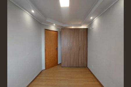 Quarto 1 de apartamento para alugar com 2 quartos, 59m² em Jardim Marajoara, São Paulo