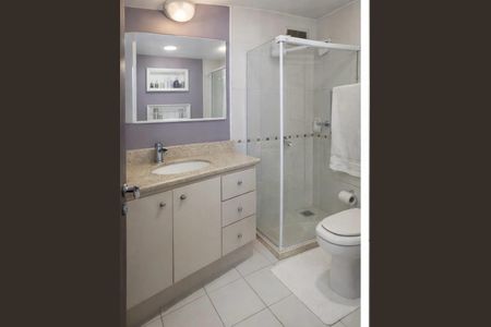 Apartamento para alugar com 94m², 3 quartos e 1 vaga Apartamento para alugar com 94m², 3 quartos e 1 vagaBanheiro