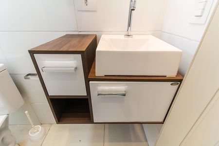 Casa para alugar com 50m², 1 quarto e sem vaga Casa para alugar com 50m², 1 quarto e sem vagaBanheiro