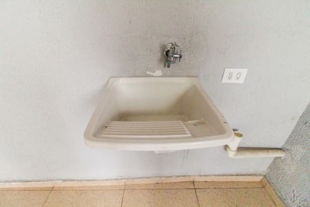 Casa para alugar com 50m², 1 quarto e sem vaga Casa para alugar com 50m², 1 quarto e sem vagaSala e Área de Serviço