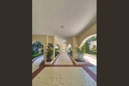 Apartamento à venda com 92m², 4 quartos e 2 vagas Apartamento à venda com 92m², 4 quartos e 2 vagasÁrea Comum