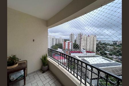 Apartamento à venda com 92m², 4 quartos e 2 vagas Apartamento à venda com 92m², 4 quartos e 2 vagasVaranda