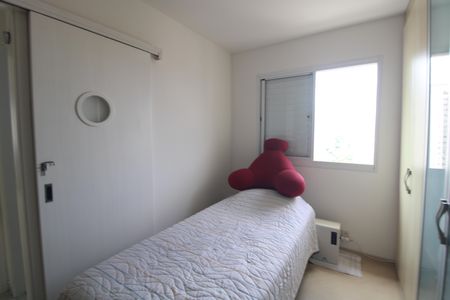 Apartamento à venda com 92m², 3 quartos e 2 vagasQuarto 2