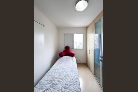 Apartamento à venda com 92m², 4 quartos e 2 vagas Apartamento à venda com 92m², 4 quartos e 2 vagasQuarto 3