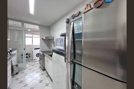 Apartamento à venda com 92m², 4 quartos e 2 vagas Apartamento à venda com 92m², 4 quartos e 2 vagasCozinha