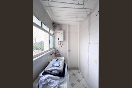 Apartamento à venda com 92m², 4 quartos e 2 vagas Apartamento à venda com 92m², 4 quartos e 2 vagasÁrea de Serviço