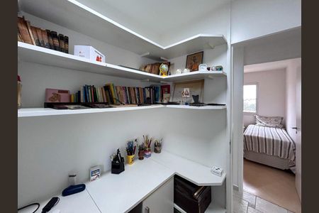 Apartamento à venda com 92m², 4 quartos e 2 vagas Apartamento à venda com 92m², 4 quartos e 2 vagasQuarto 2