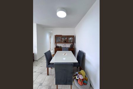 Apartamento à venda com 92m², 4 quartos e 2 vagas Apartamento à venda com 92m², 4 quartos e 2 vagasSala de Jantar