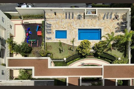 Apartamento à venda com 92m², 4 quartos e 2 vagas Apartamento à venda com 92m², 4 quartos e 2 vagasÁrea Comum