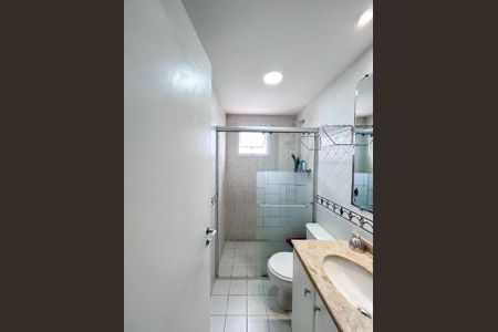 Apartamento à venda com 92m², 4 quartos e 2 vagas Apartamento à venda com 92m², 4 quartos e 2 vagasBanheiro Suíte