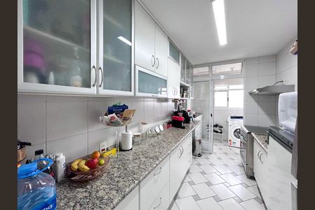 Apartamento à venda com 92m², 4 quartos e 2 vagas Apartamento à venda com 92m², 4 quartos e 2 vagasCozinha