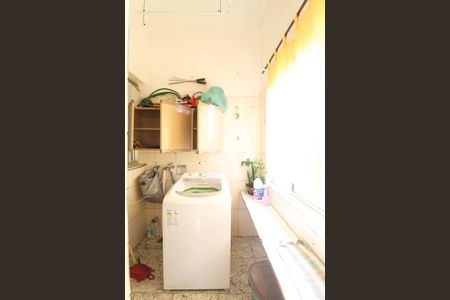 Casa à venda com 197m², 5 quartos e 1 vagaCopa e Área de serviço