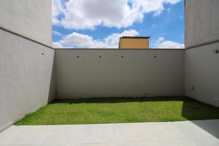 Casa à venda com 200m², 3 quartos e 3 vagas