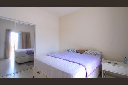 Casa à venda com 200m², 3 quartos e 3 vagas