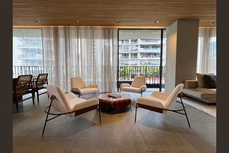 Foto 01 de apartamento à venda com 3 quartos, 270m² em Itaim Bibi, São Paulo