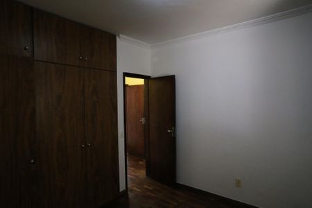 Apartamento à venda com 159m², 3 quartos e 2 vagas Apartamento à venda com 159m², 3 quartos e 2 vagasSuíte