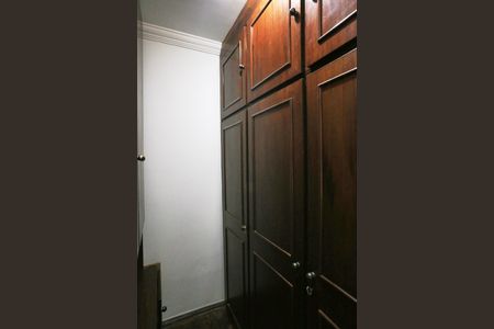 Apartamento à venda com 159m², 3 quartos e 2 vagas Apartamento à venda com 159m², 3 quartos e 2 vagasQuarto de Serviço