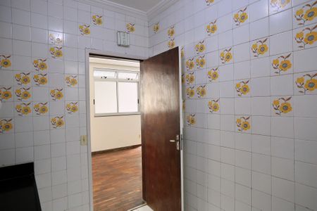 Apartamento à venda com 159m², 3 quartos e 2 vagas Apartamento à venda com 159m², 3 quartos e 2 vagasCozinha