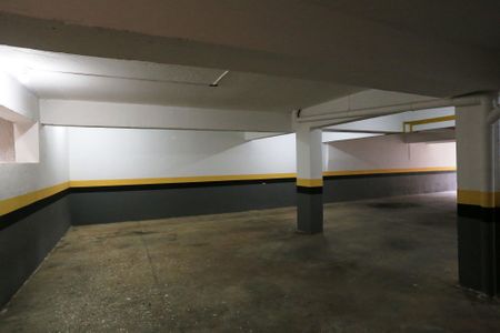 Apartamento à venda com 159m², 3 quartos e 2 vagas Apartamento à venda com 159m², 3 quartos e 2 vagasGaragem