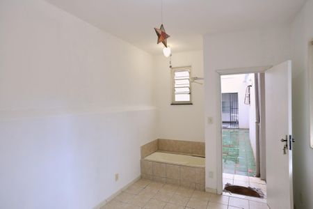 Apartamento à venda com 159m², 3 quartos e 2 vagas Apartamento à venda com 159m², 3 quartos e 2 vagasEscritório