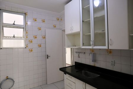 Apartamento à venda com 159m², 3 quartos e 2 vagas Apartamento à venda com 159m², 3 quartos e 2 vagasCozinha