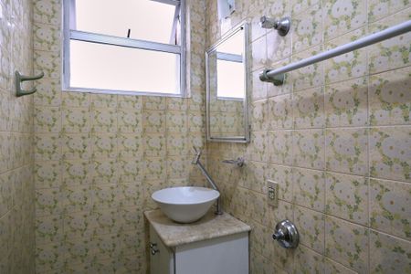 Apartamento à venda com 159m², 3 quartos e 2 vagas Apartamento à venda com 159m², 3 quartos e 2 vagasBanheiro da Suíte