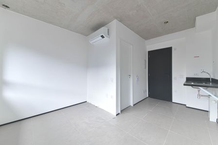 Quarto de kitnet/studio para alugar com 1 quarto, 18m² em Santo Amaro, São Paulo