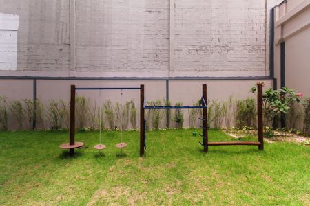 Apartamento para alugar com 43m², 2 quartos e sem vagaÁrea comum - Playground