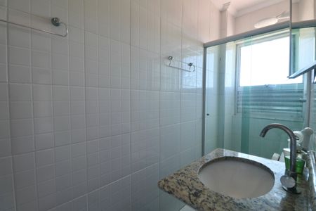 Apartamento para alugar com 120m², 3 quartos e 2 vagas Apartamento para alugar com 120m², 3 quartos e 2 vagasBanheiro Suíte