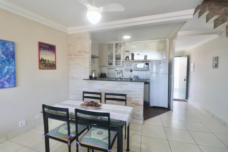 Apartamento para alugar com 120m², 3 quartos e 2 vagas Apartamento para alugar com 120m², 3 quartos e 2 vagasCozinha