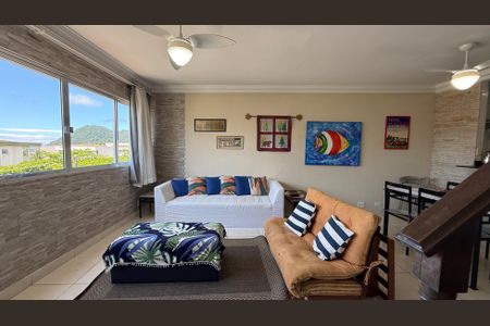 Sala de apartamento para alugar com 3 quartos, 120m² em Jardim Las Palmas, Guarujá