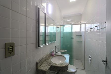 Apartamento para alugar com 120m², 3 quartos e 2 vagas Apartamento para alugar com 120m², 3 quartos e 2 vagasBanheiro Social