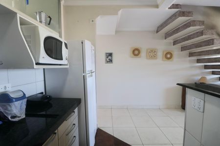 Apartamento para alugar com 120m², 3 quartos e 2 vagas Apartamento para alugar com 120m², 3 quartos e 2 vagasCozinha