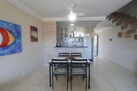 Apartamento para alugar com 120m², 3 quartos e 2 vagas Apartamento para alugar com 120m², 3 quartos e 2 vagasSala