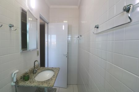 Apartamento para alugar com 120m², 3 quartos e 2 vagas Apartamento para alugar com 120m², 3 quartos e 2 vagasBanheiro Suíte