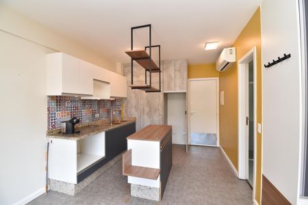 Studio de kitnet/studio para alugar com 1 quarto, 30m² em Centro Cívico, Curitiba