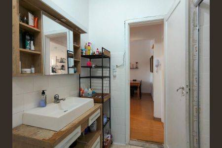 Apartamento à venda com 59m², 2 quartos e sem vagaBanheiro Corredor