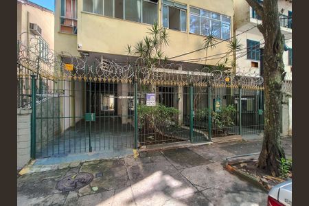Apartamento à venda com 59m², 2 quartos e sem vagaFachada e portaria