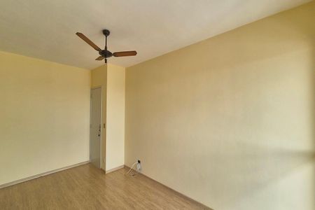 Sala de apartamento para alugar com 1 quarto, 56m² em Centro, Campinas